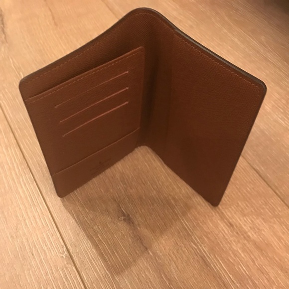 Brand New Louis Vuitton Mini Planner - Picture 2 of 5